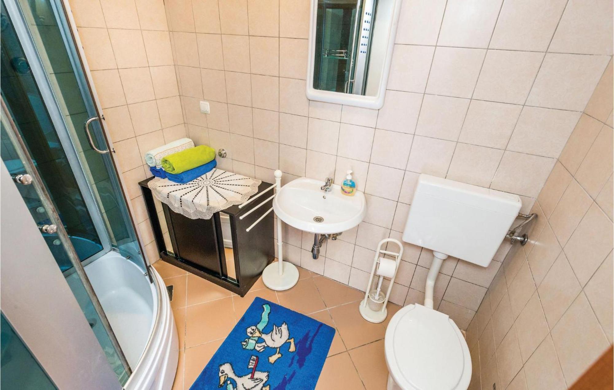 Nice Apartment In Matulji With Kitchen Exteriér fotografie